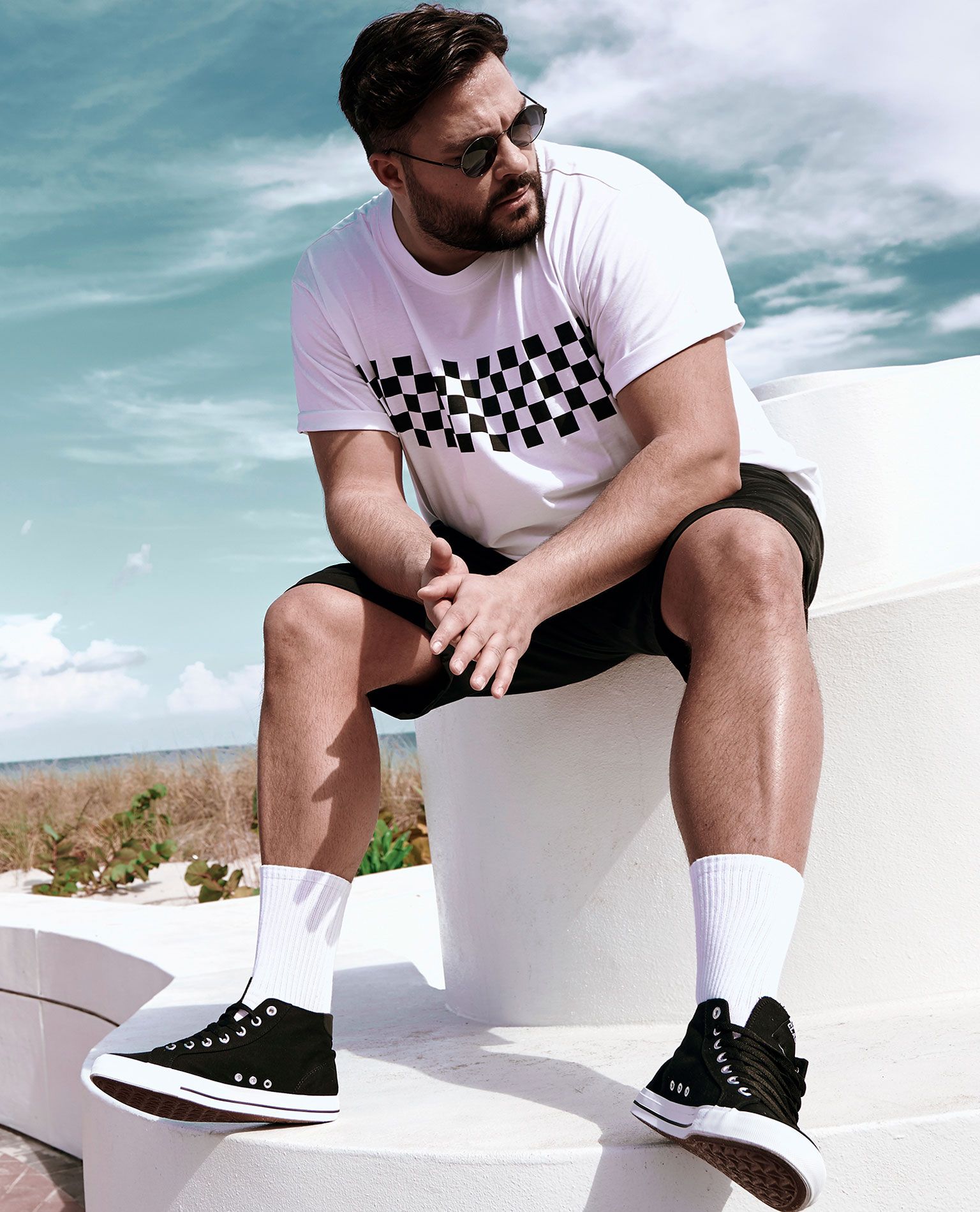 hellige praktisk Ægte High Top Sneakers And Shorts Online Sale, UP TO 66% OFF