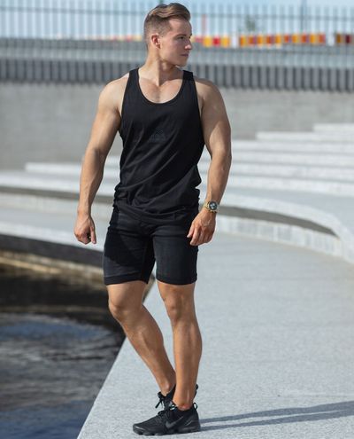 Tank Black Southpole
