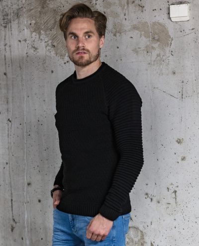 Knit Ribbed Round Neck Sweater Black Jerone