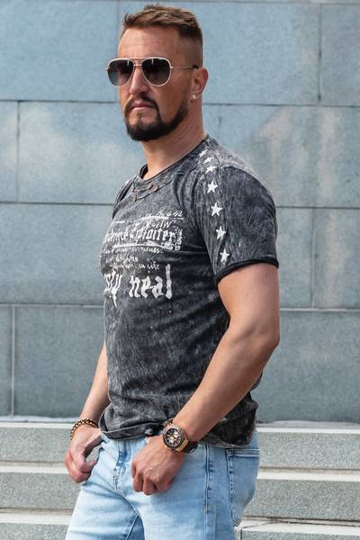 Black washed t-shirt with RUSTY NEAL print