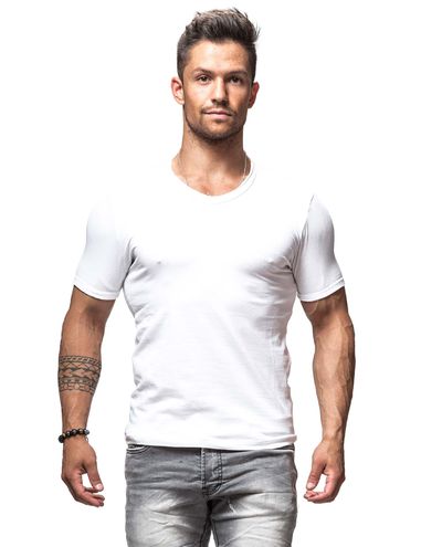 Basic White T-Shirt Carisma