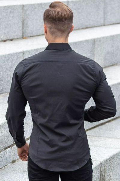 Black Shirt Rusty Neal